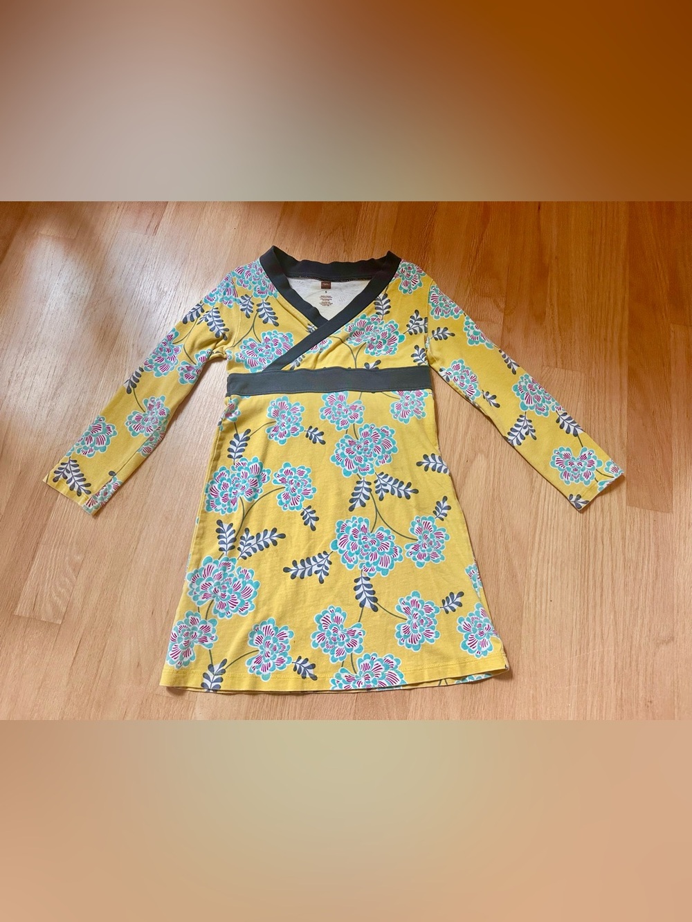 Tea collection girls Yellow Floral faux wrap Dress Sz 5